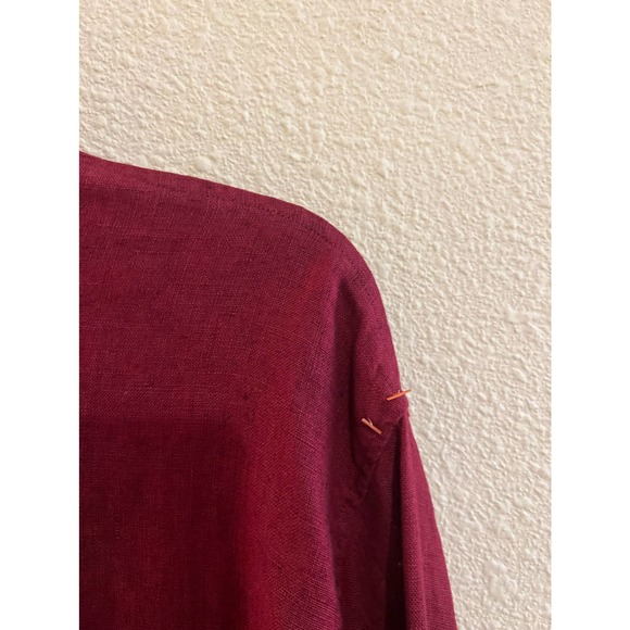 Chicos Design Womens Sz 2 Red Maroon 100% Linen Tunic Length Shirt (US size LG) - Picture 4 of 10